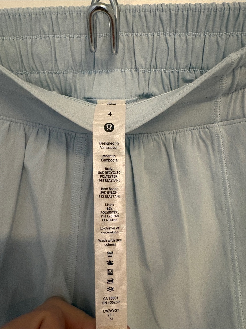 Lululemon Hotty Hot Low Rise Blue Shorts - Picture 4 of 4